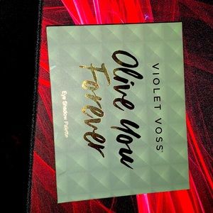 BRAND NEW Violet Voss “Olive You Forever” Palette